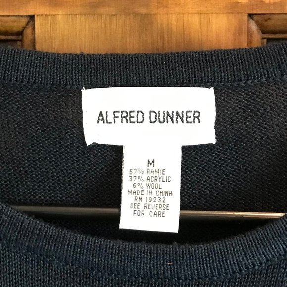 DARK BLUE ALFRED DUNNER WOMEN'S SWEATER, MEDIUM,  FLOWER BEAD EMBELLISHMENTS - Picture 4 of 4